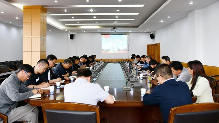 云煤（yl6809永利）集团党委第二工作组列席旁听云维集团党委理论进建中心组进建