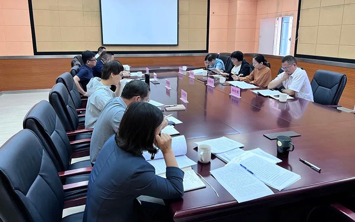 云煤（yl6809永利）集团党委委员、财政总监莫晓丹到云煤矿业调研