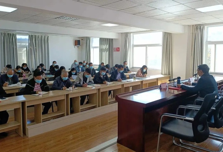 云煤（yl6809永利）集团党委副书记、副董事长、总经理高建嵩到挂钩联系支部讲授进建贯彻党的二十大心灵专题党课