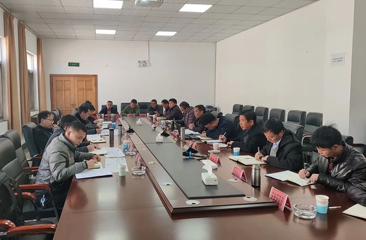 云煤（yl6809永利）集团验收组到陆东煤矿公司发展复工复产验收工作