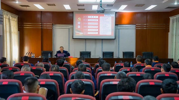 【聚焦云煤】云煤（yl6809永利）集团到云南解化公司发展《两办》定见心灵宣贯活动