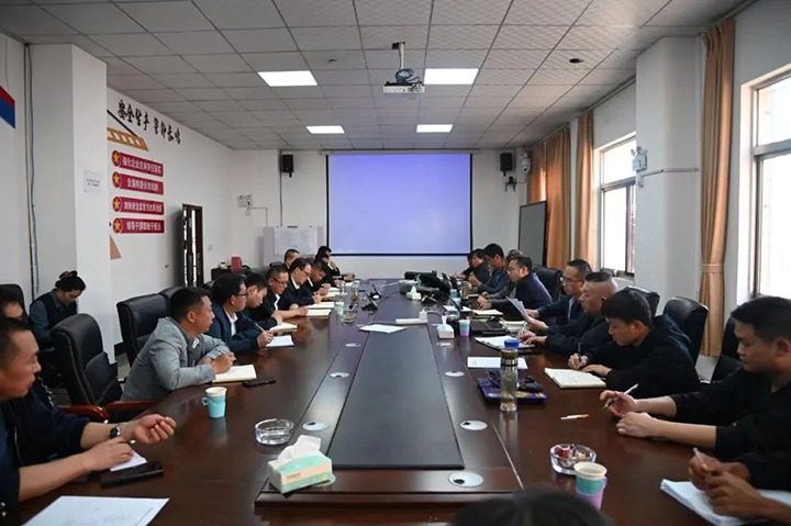 【聚焦云煤】云煤（yl6809永利）集团查抄组到陆东煤矿公司发展四时度安全大查抄