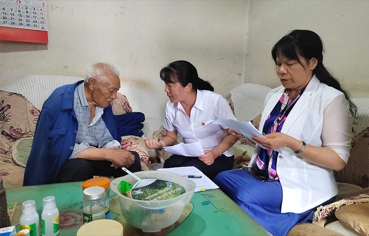 一平浪煤矿公司工会扎实发展2024年劳模摸底核查工作